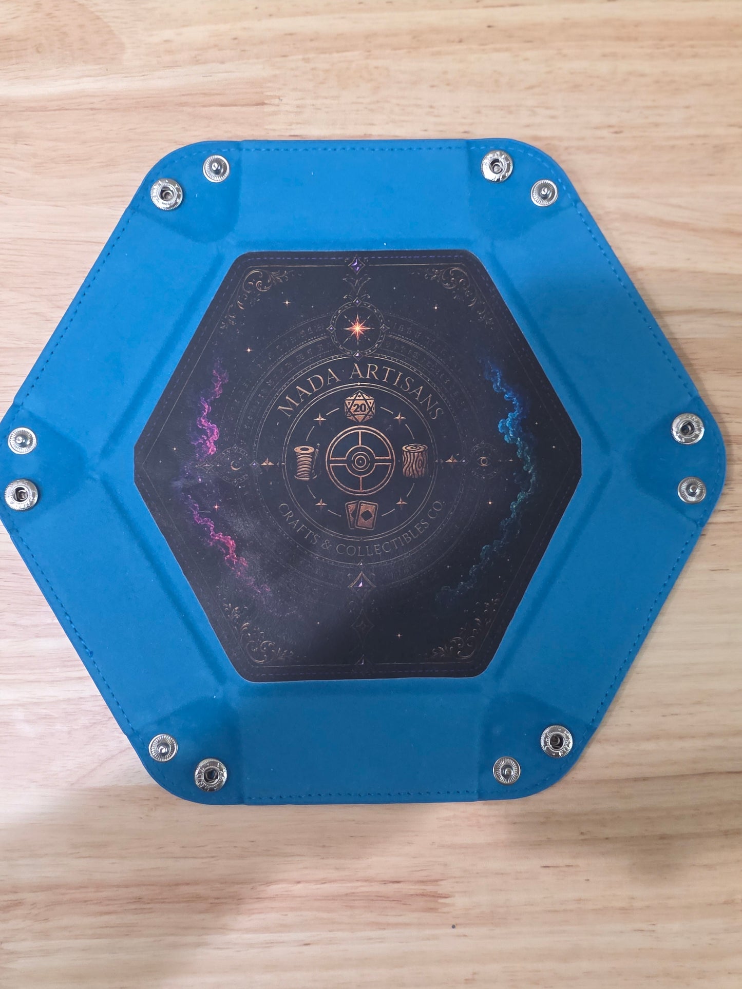 Premium Hexagonal Snap Dice Tray