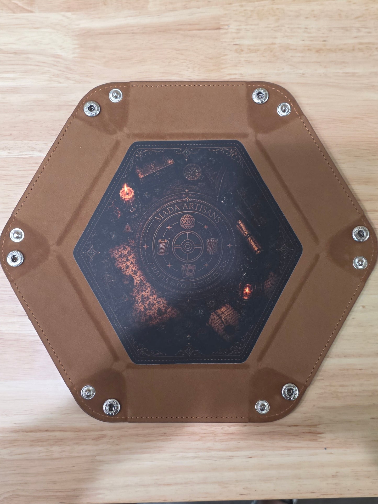 Premium Hexagonal Snap Dice Tray